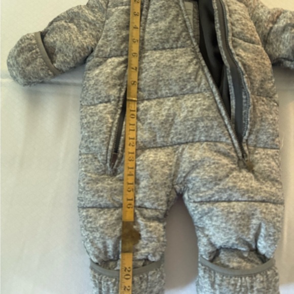 Baby Gap ColdControl Ultra Max Primaloft Fleece lined, baby snowsuit Size 0-6 mo - Picture 8 of 15
